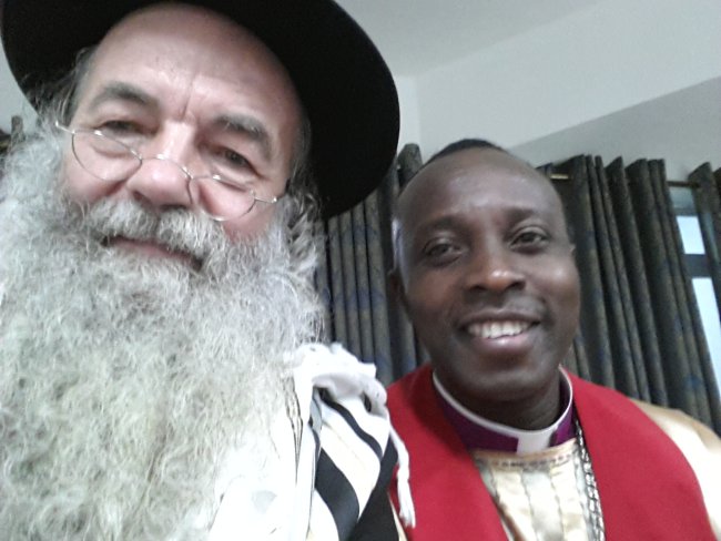 ../previews/001-AFRIKA-1-2013 228.jpg.medium.jpeg