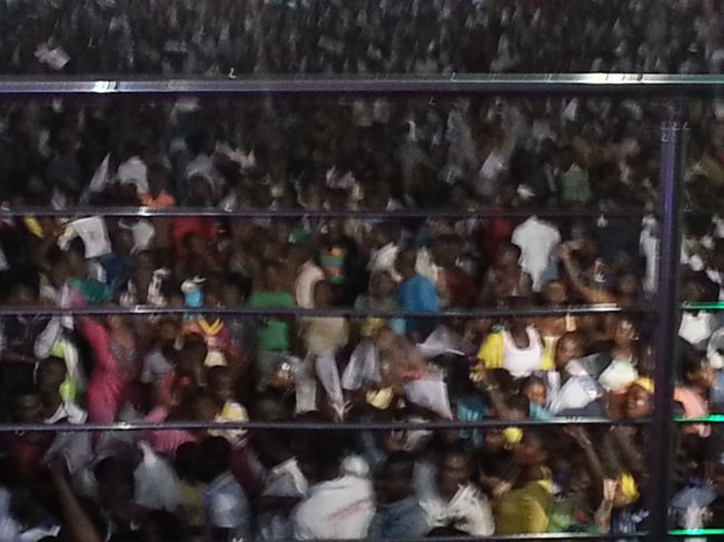 ../previews/010-AFRIKA-1-2013 292.jpg.medium.jpeg