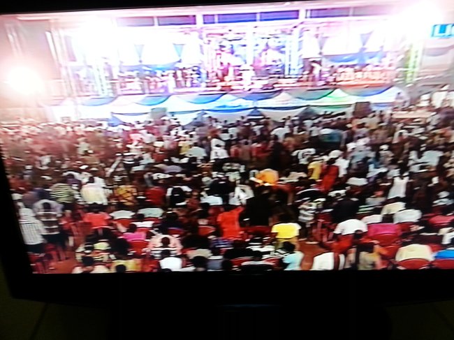 ../previews/026-AFRIKA-1-2013 387.jpg.medium.jpeg