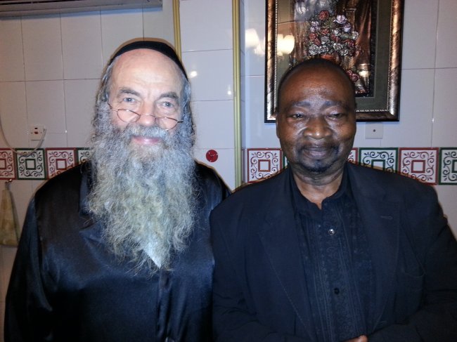 ../previews/030-AFRIKA-1-2013 394.jpg.medium.jpeg