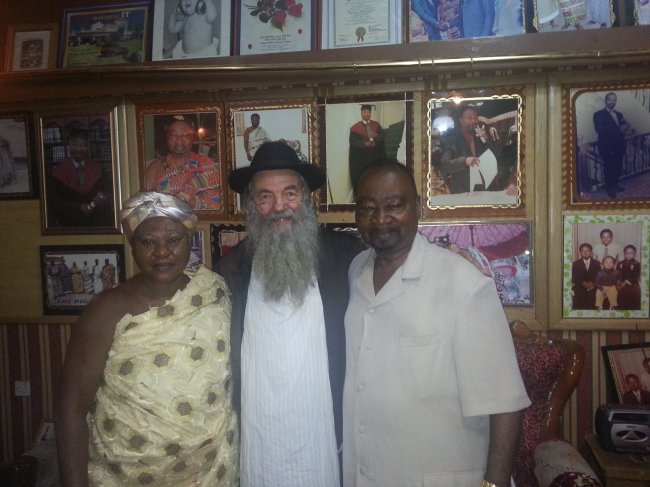 ../previews/041-AFRIKA-1-2013 519.jpg.medium.jpeg