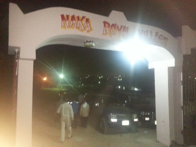 ../previews/043-AFRIKA-1-2013 535.jpg.medium.jpeg