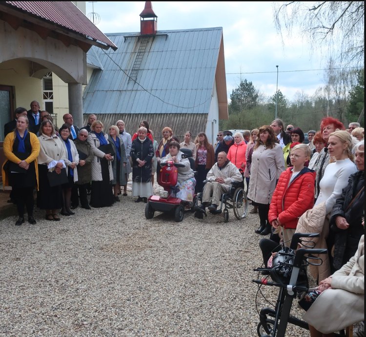 ../previews/004-02-09 23-55-22.png.medium.jpeg